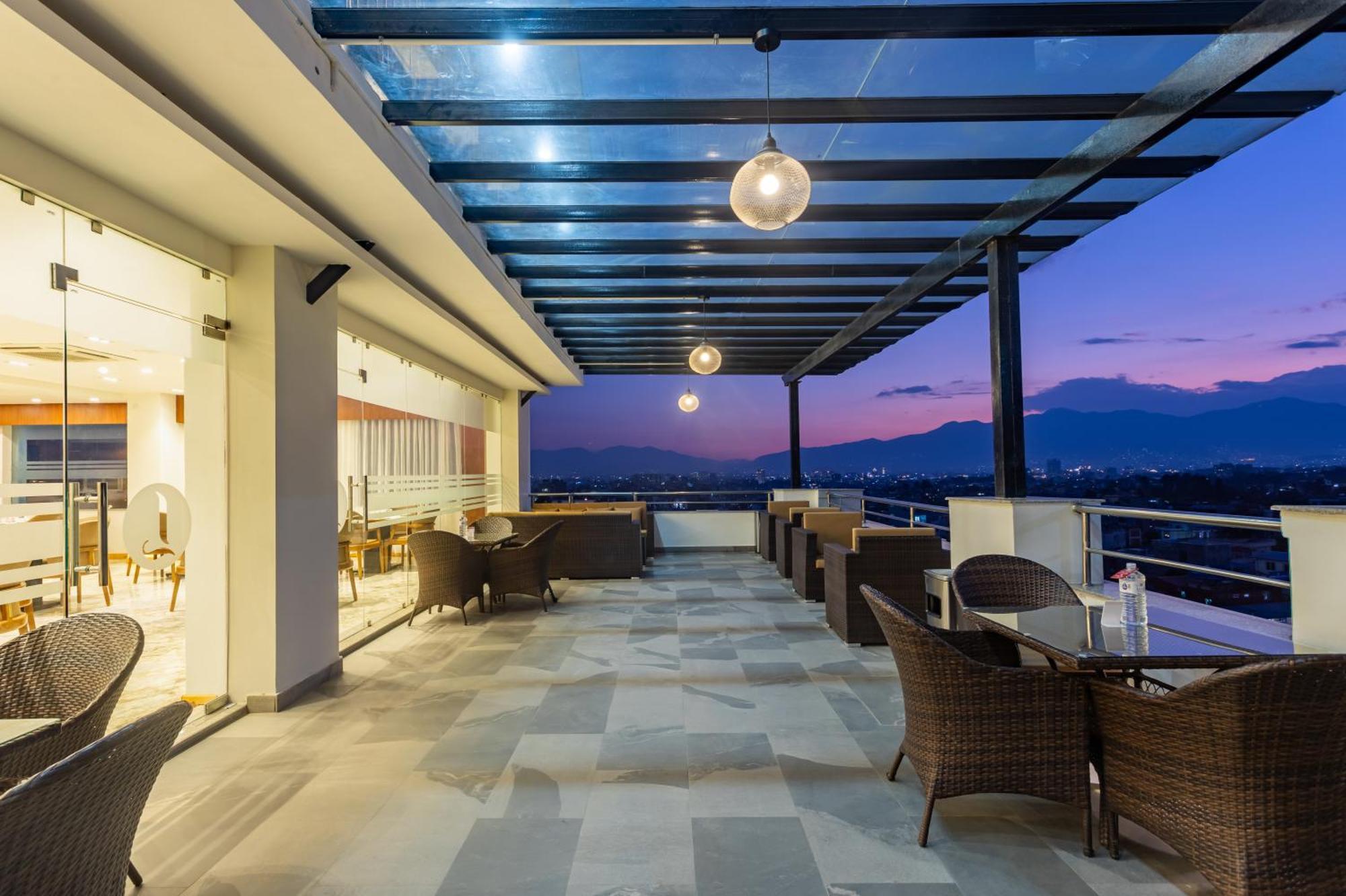 Mandala Norling Lords Prime Kathmandu Hotel Exterior photo