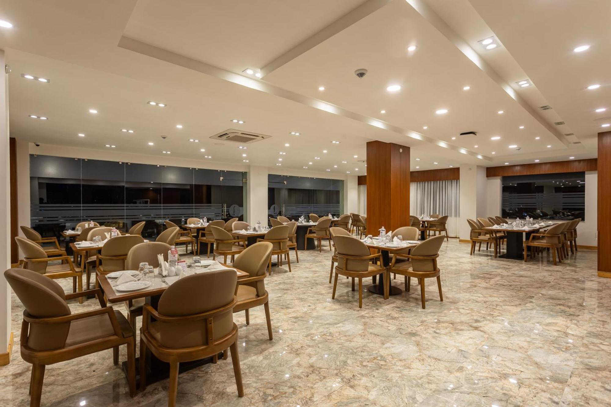 Mandala Norling Lords Prime Kathmandu Hotel Exterior photo