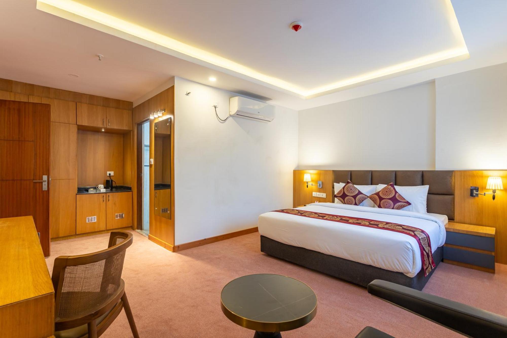 Mandala Norling Lords Prime Kathmandu Hotel Exterior photo